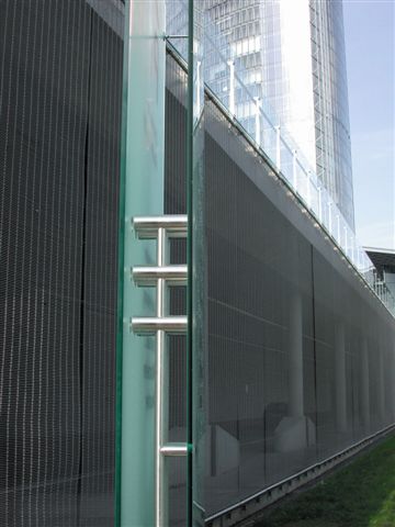 twinglass_Parkhaus (1)